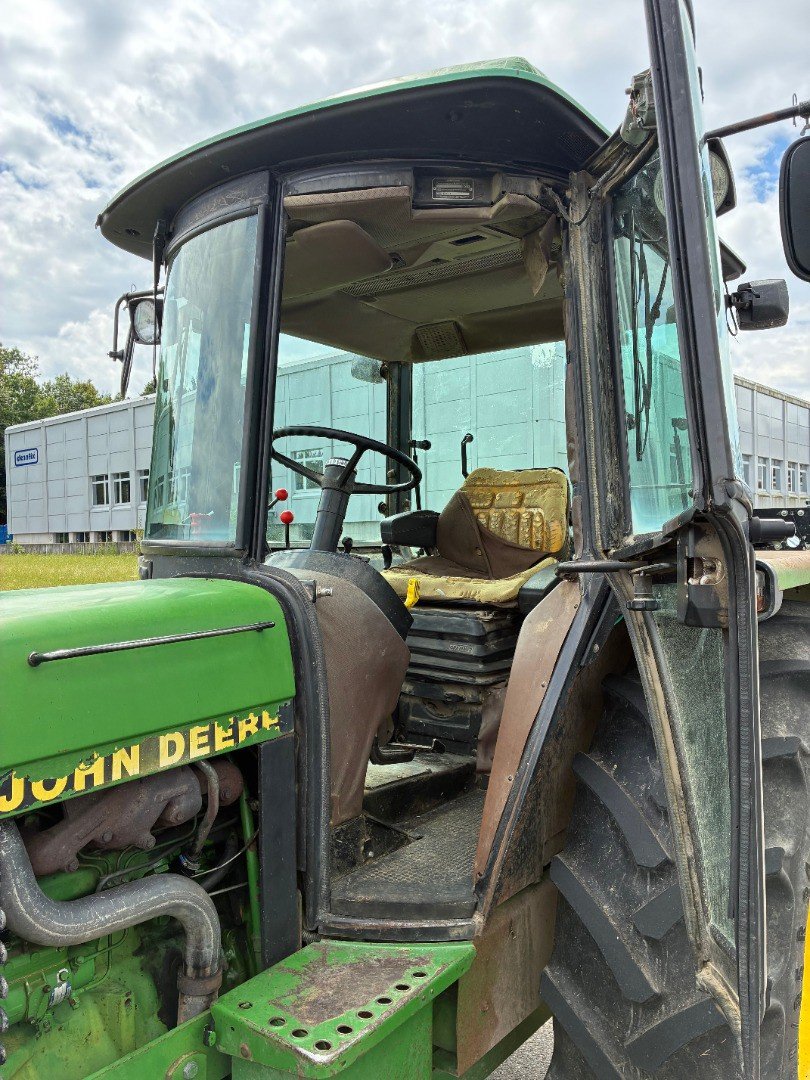 Traktor типа John Deere 2850, Gebrauchtmaschine в Henau (Фотография 2)