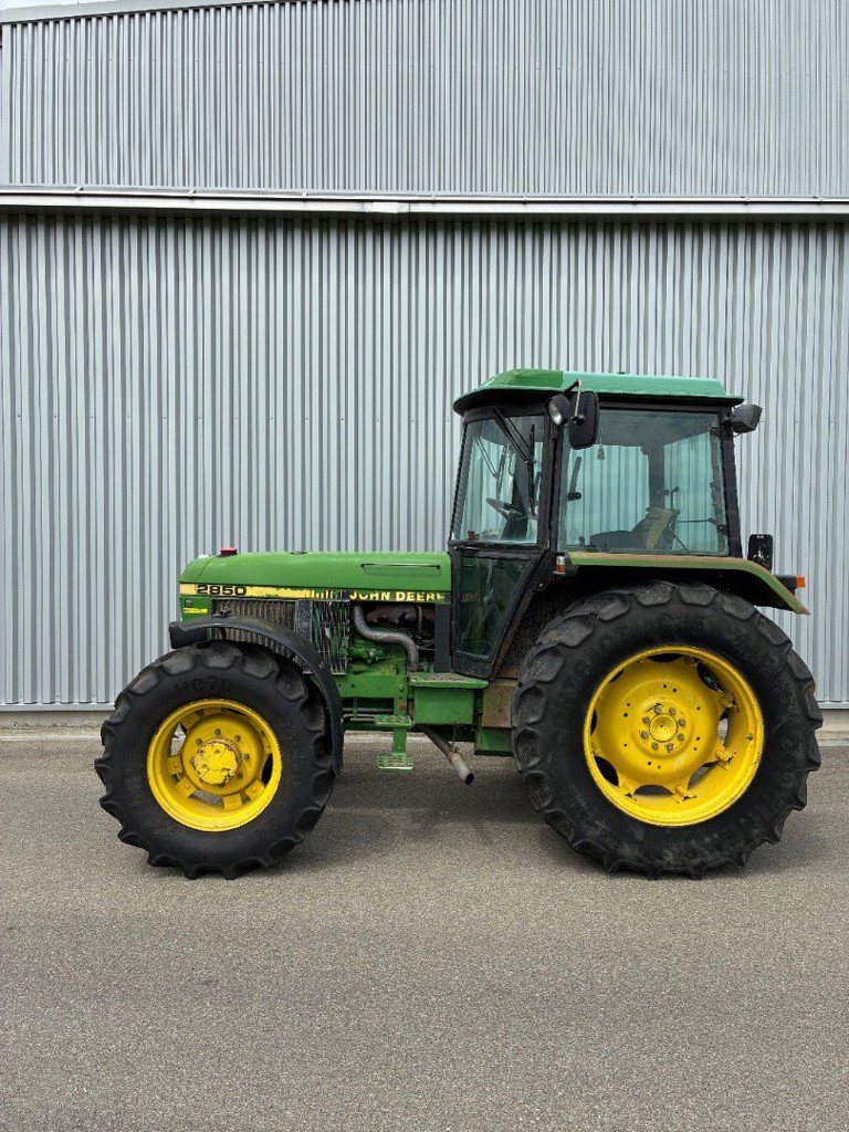 Traktor типа John Deere 2850, Gebrauchtmaschine в Henau (Фотография 5)