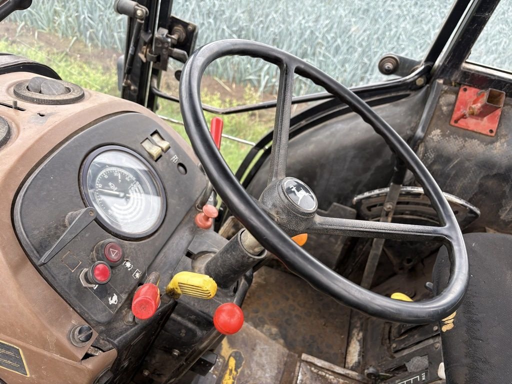 Traktor типа John Deere 2850, Gebrauchtmaschine в Kronenberg (Фотография 4)