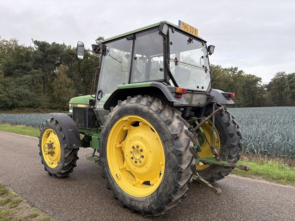 Traktor типа John Deere 2850, Gebrauchtmaschine в Kronenberg (Фотография 2)