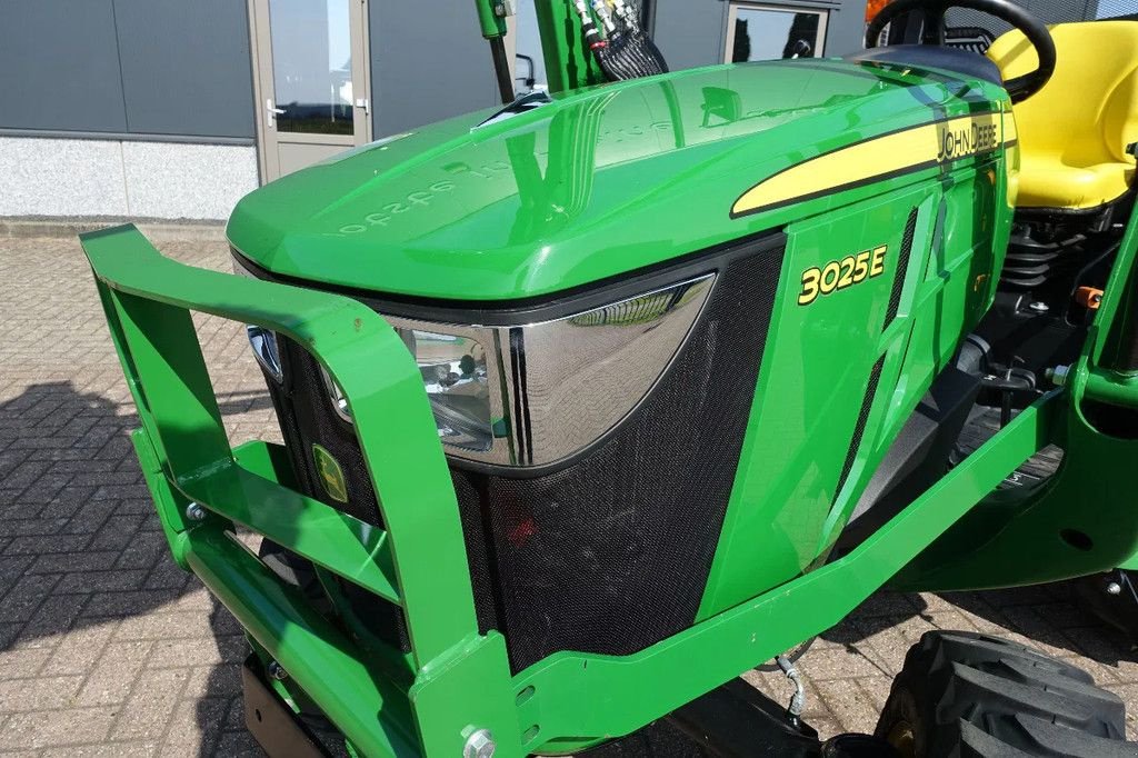 Traktor typu John Deere 3025E 4wd HST / 00220 Draaiuren / Voorlader, Gebrauchtmaschine v Swifterband (Obrázek 7)