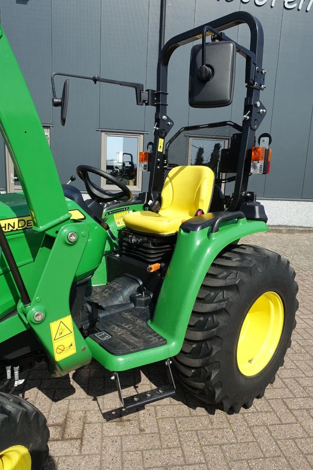 Traktor typu John Deere 3025E 4wd HST / 00220 Draaiuren / Voorlader, Gebrauchtmaschine v Swifterband (Obrázek 11)