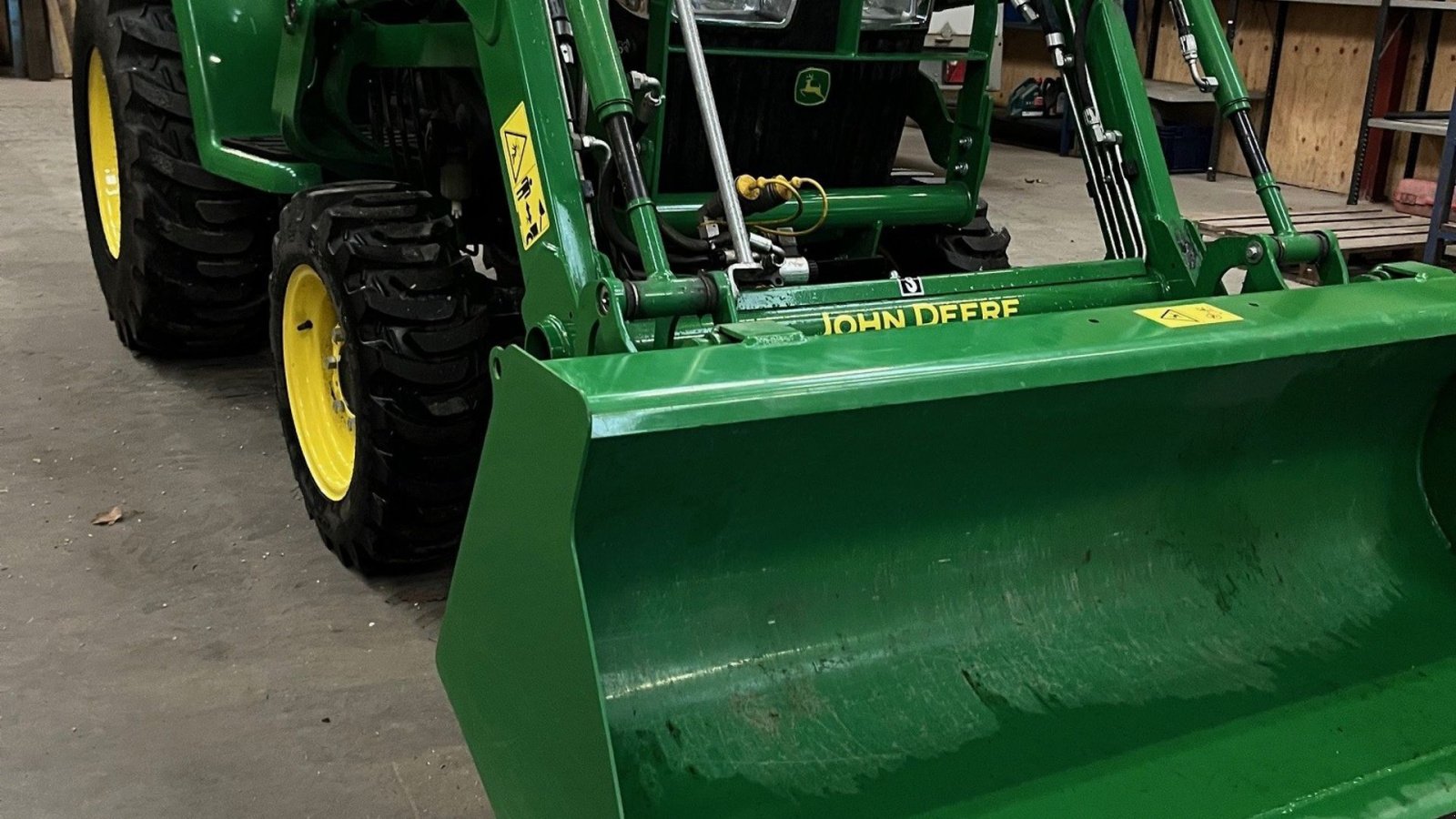 Traktor του τύπου John Deere 3025E John Deere 3025E, Gebrauchtmaschine σε Ringkøbing (Φωτογραφία 2)
