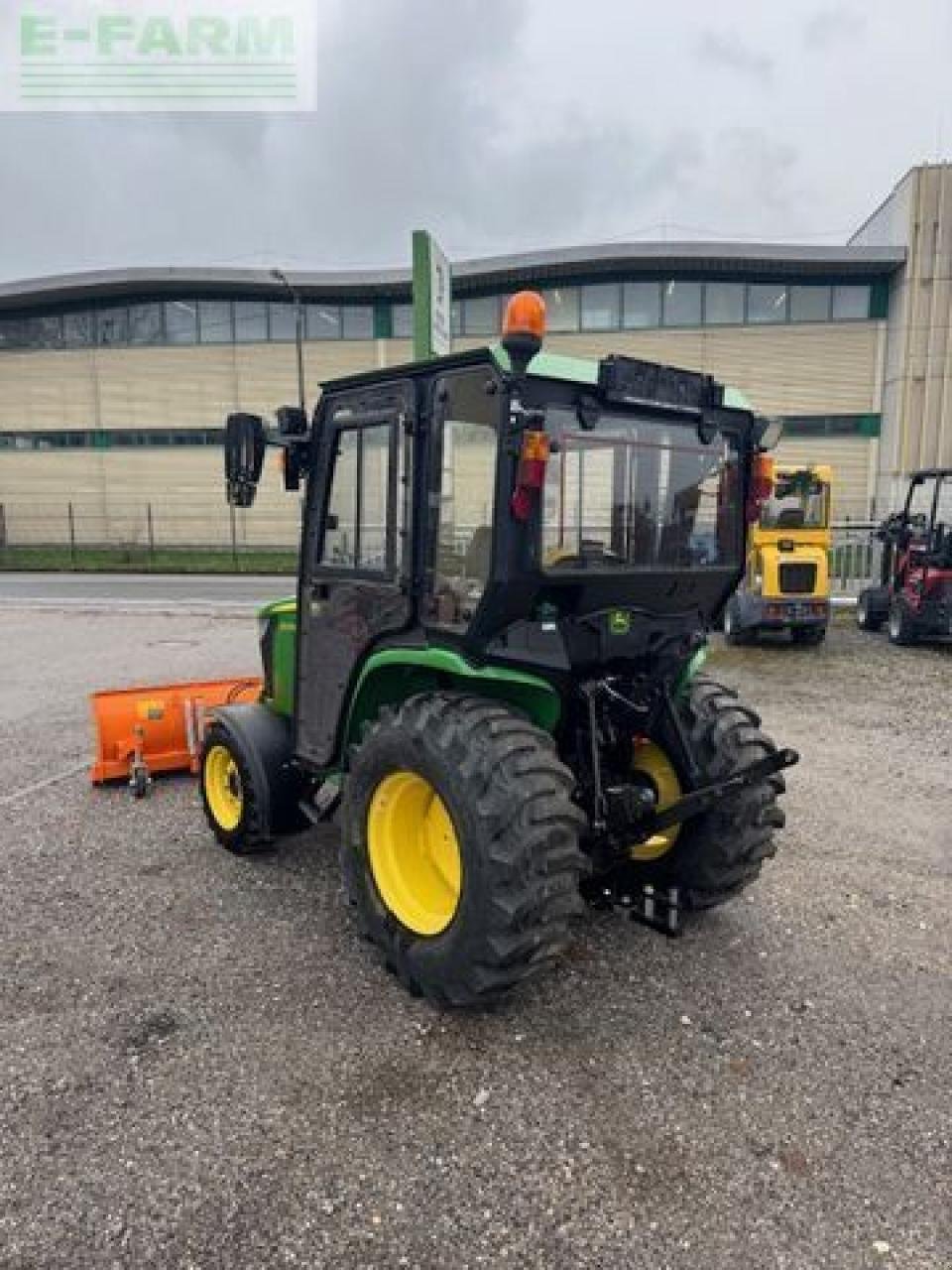 Traktor typu John Deere 3025e, Gebrauchtmaschine v SALZBURG (Obrázek 2)