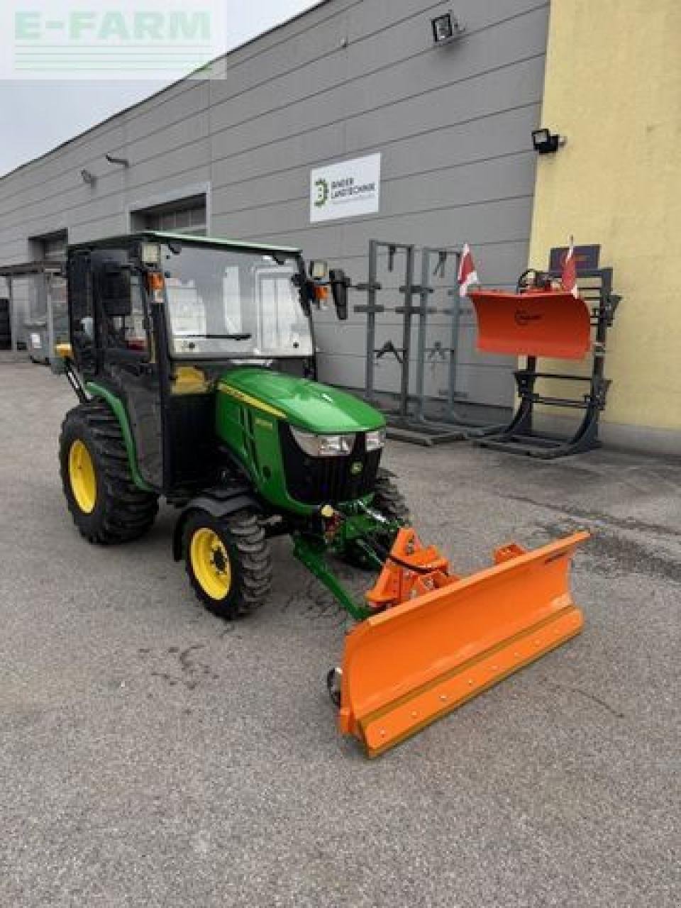 Traktor Türe ait John Deere 3025e, Gebrauchtmaschine içinde SALZBURG (resim 4)