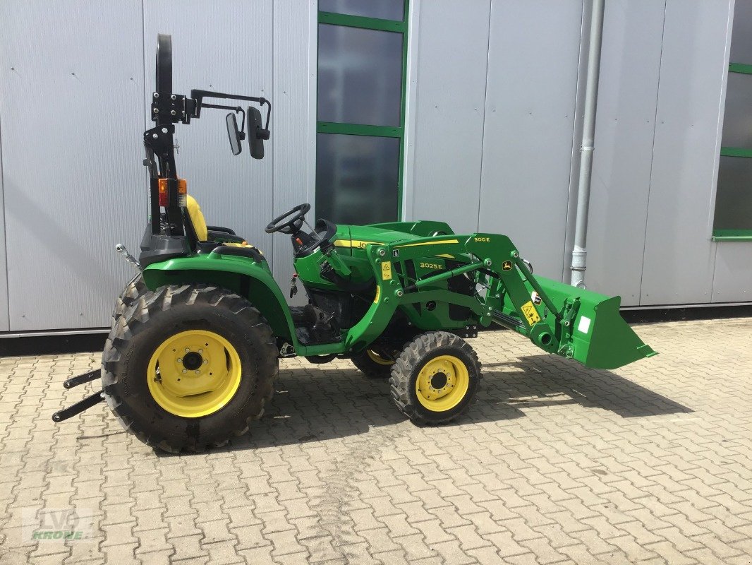 Traktor del tipo John Deere 3025E, Gebrauchtmaschine en Zorbau (Imagen 11)