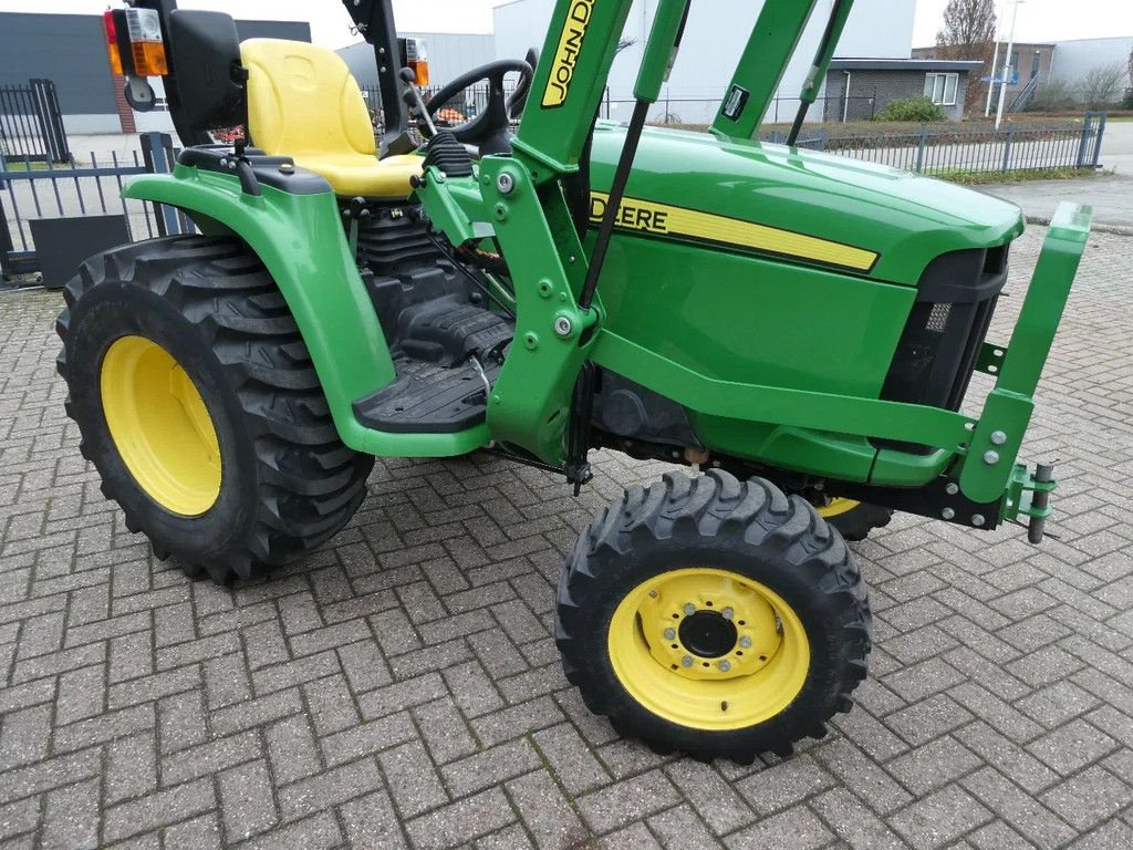 Traktor typu John Deere 3036E 4wd HST / 0548 Draaiuren / Voorlader, Gebrauchtmaschine v Swifterband (Obrázek 2)