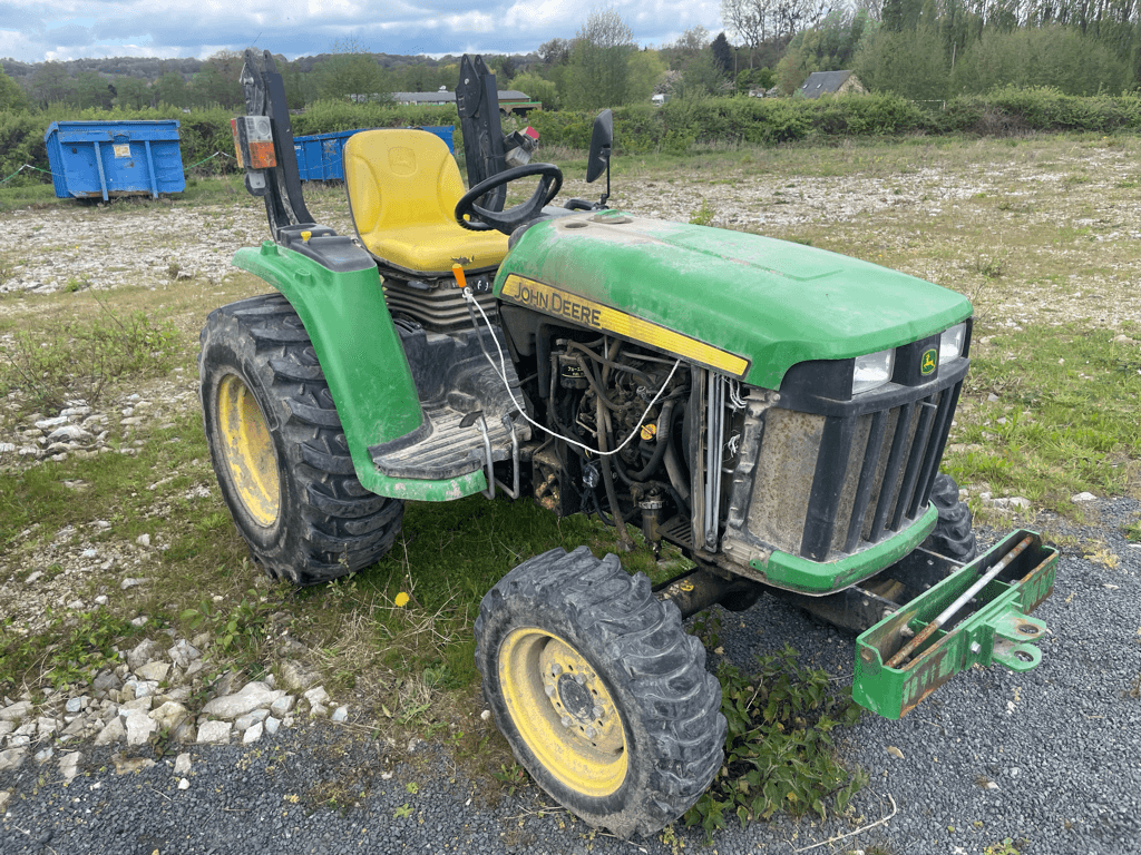 Traktor του τύπου John Deere 3036E, Gebrauchtmaschine σε CINTHEAUX (Φωτογραφία 2)