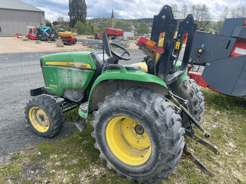 Traktor του τύπου John Deere 3036E, Gebrauchtmaschine σε CINTHEAUX (Φωτογραφία 4)