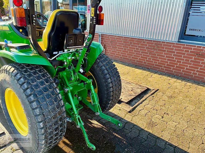Traktor от тип John Deere 3038-R 1235Std.  FKH & FZW, Gebrauchtmaschine в Asendorf (Снимка 7)