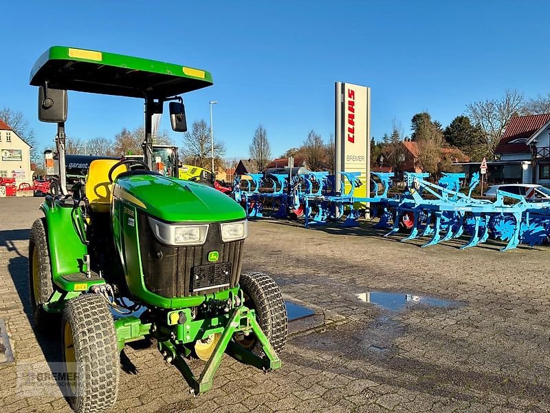 Traktor от тип John Deere 3038-R 1235Std.  FKH & FZW, Gebrauchtmaschine в Asendorf (Снимка 2)