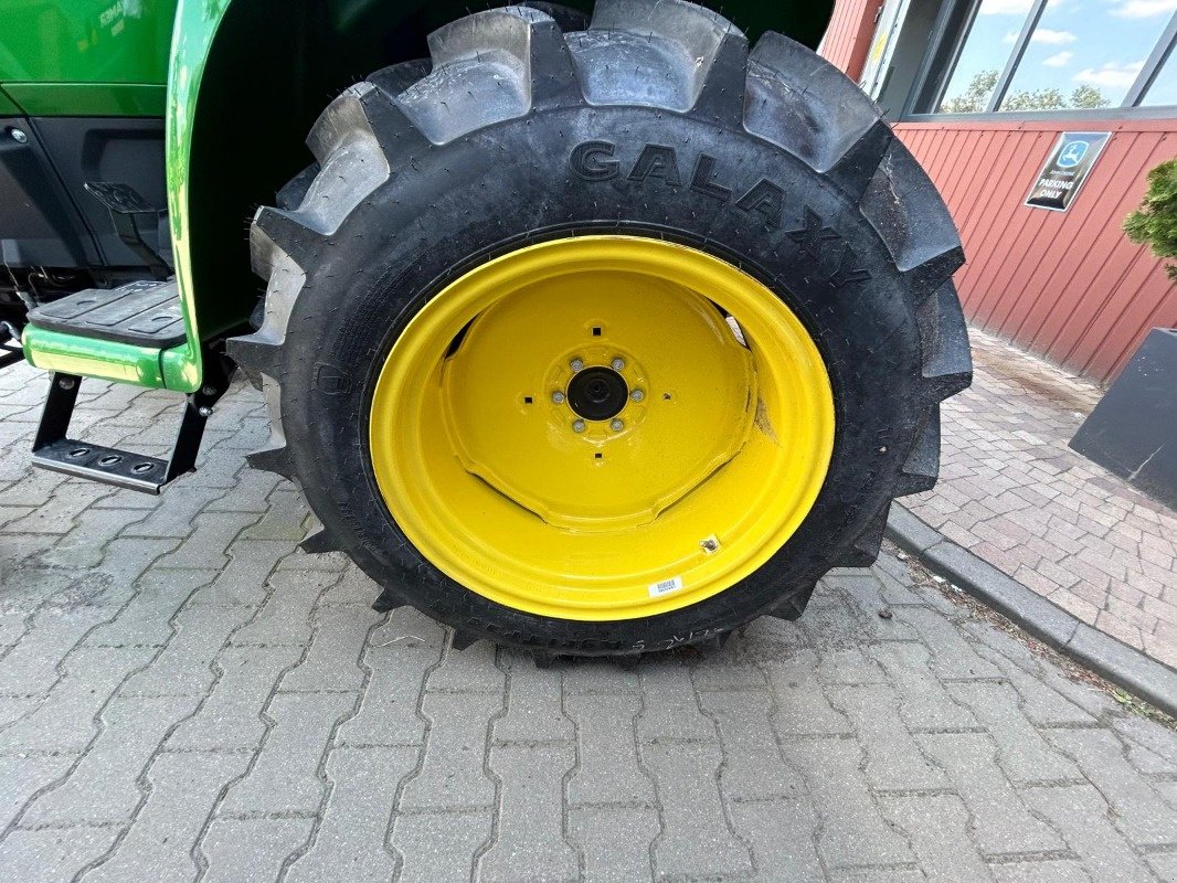 Traktor a típus John Deere 3038E, Neumaschine ekkor: Mrągowo (Kép 10)