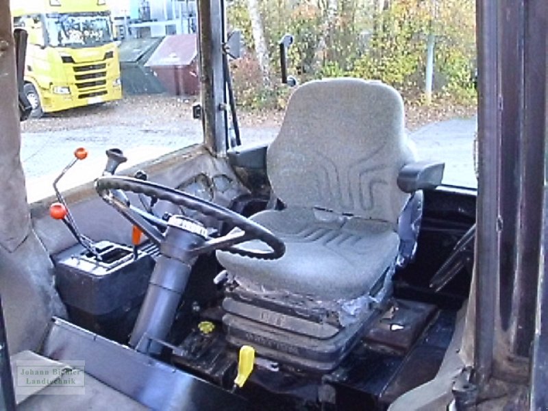Traktor des Typs John Deere 3040, Gebrauchtmaschine in Unterneukirchen (Bild 6)