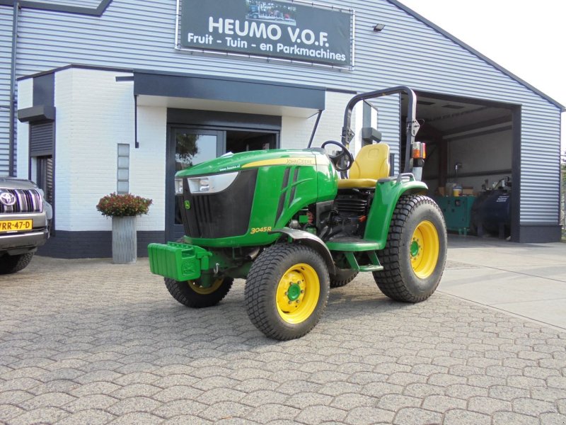 Traktor a típus John Deere 3045R, Gebrauchtmaschine ekkor: Hedel (Kép 1)