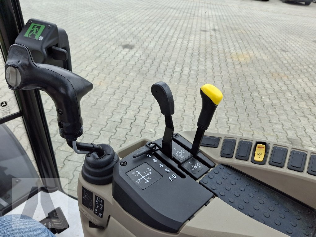 Traktor typu John Deere 3046R, Neumaschine v Regensburg (Obrázek 5)