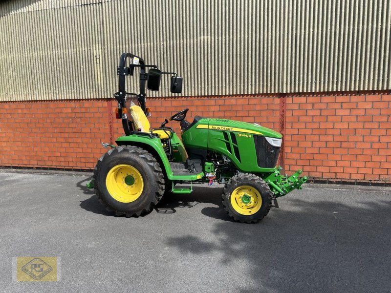 Traktor типа John Deere 3046R, Neumaschine в Beelen (Фотография 1)