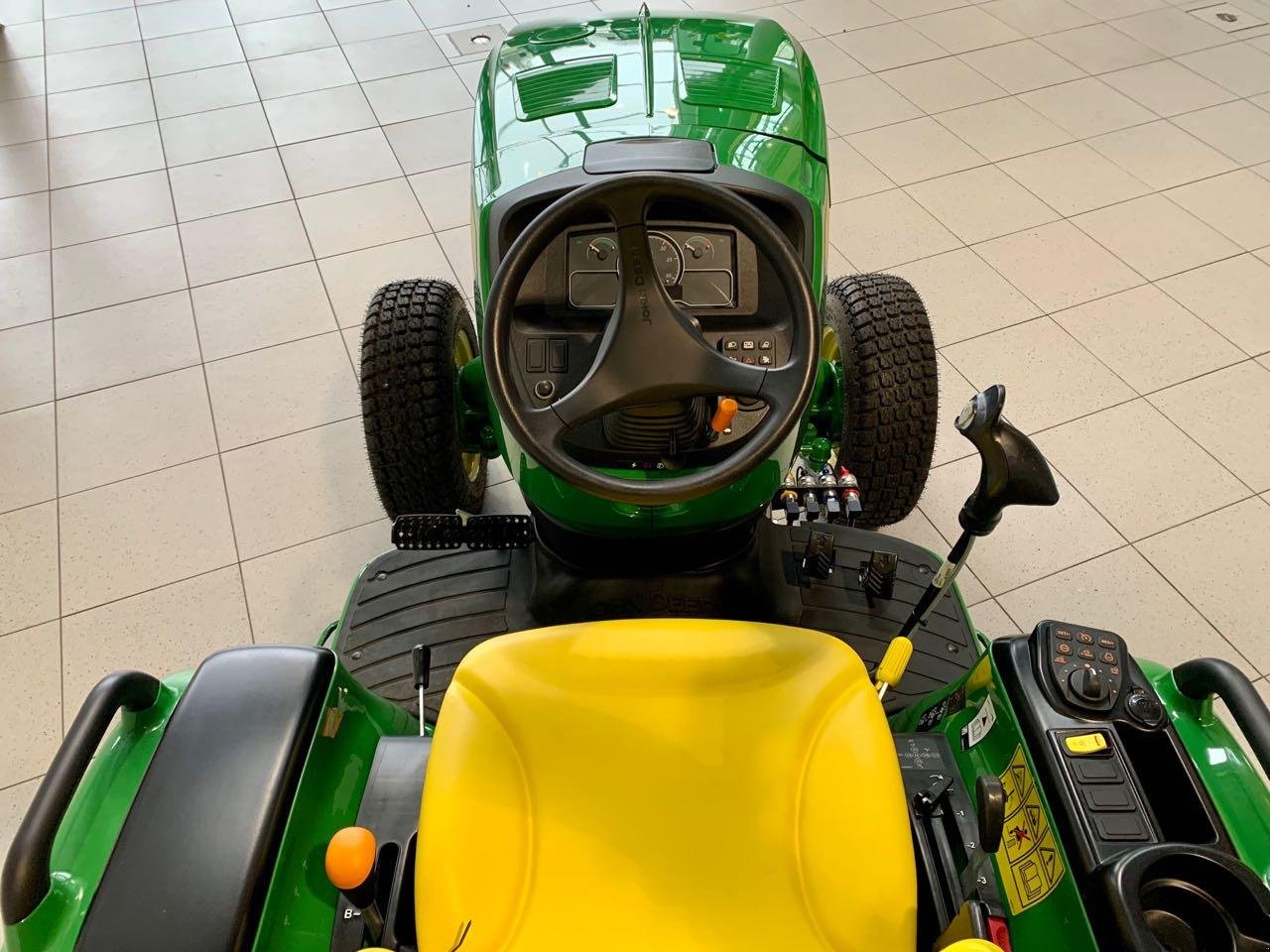 Traktor del tipo John Deere 3046R, Neumaschine In Beckum (Immagine 5)