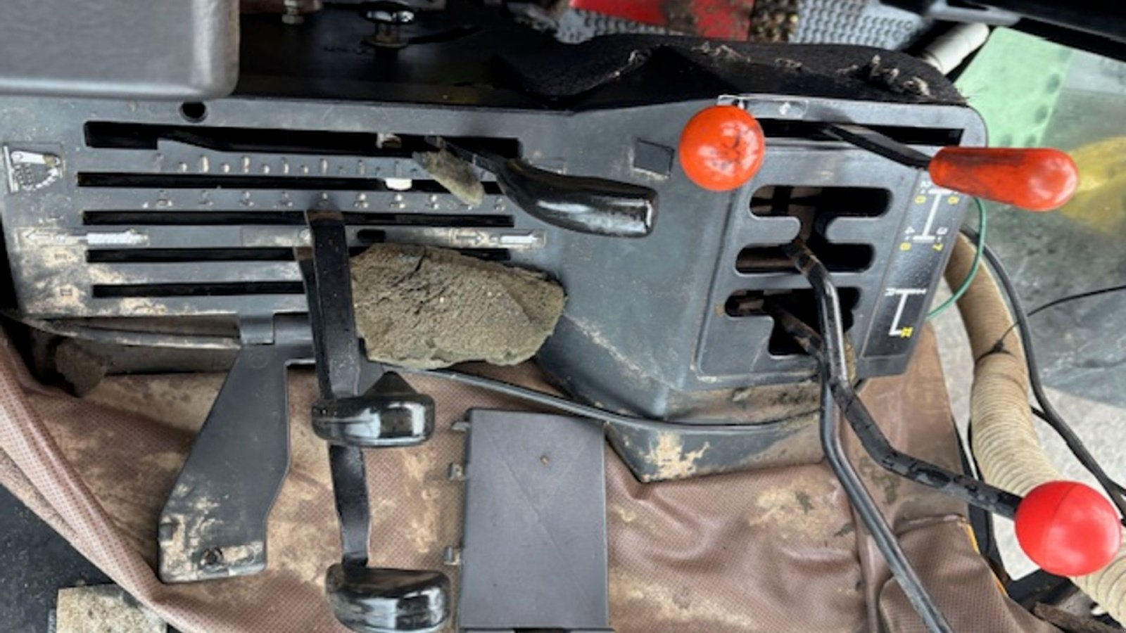 Traktor typu John Deere 3050 4WD MED FRONTVÆGTE, Gebrauchtmaschine w Dronninglund (Zdjęcie 15)