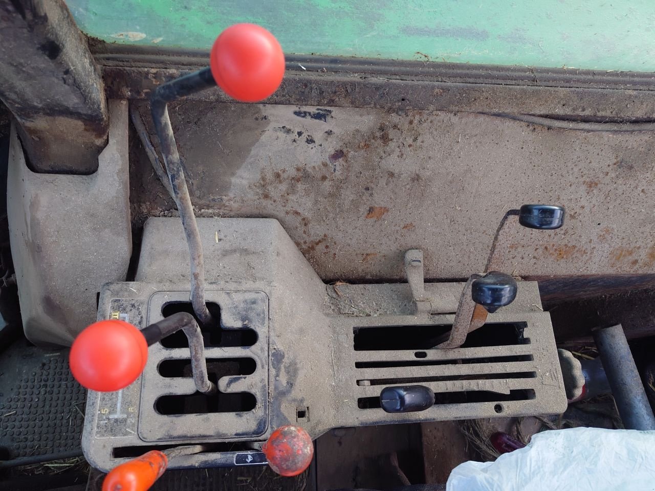 Traktor van het type John Deere 3050, Gebrauchtmaschine in Wieringerwerf (Foto 7)