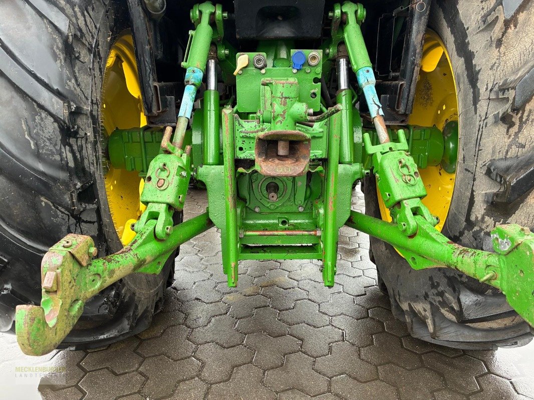 Traktor des Typs John Deere 3050, Gebrauchtmaschine in Mühlengeez (Bild 12)