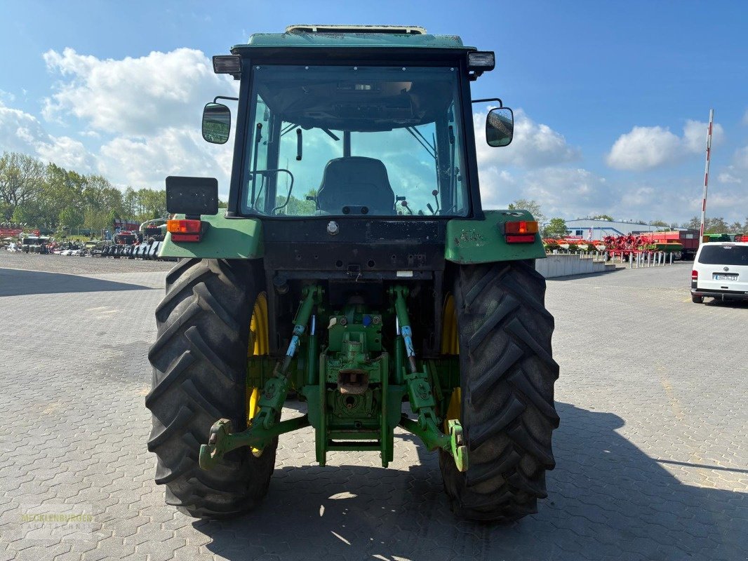 Traktor типа John Deere 3050, Gebrauchtmaschine в Mühlengeez (Фотография 4)