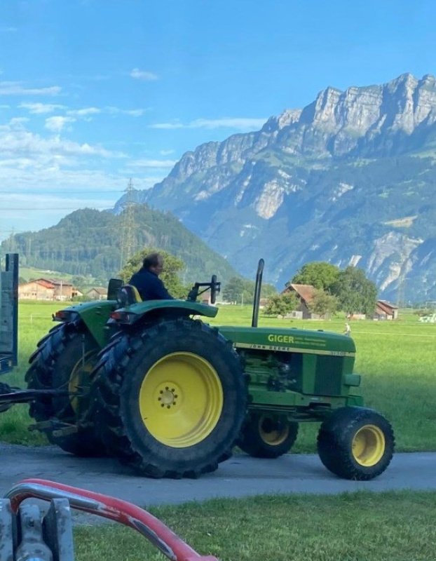 Traktor typu John Deere 3130, Gebrauchtmaschine v Landquart (Obrázek 4)