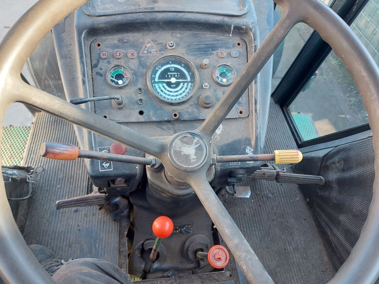 Traktor des Typs John Deere 3130, Gebrauchtmaschine in Ouderkerk aan den IJssel (Bild 8)