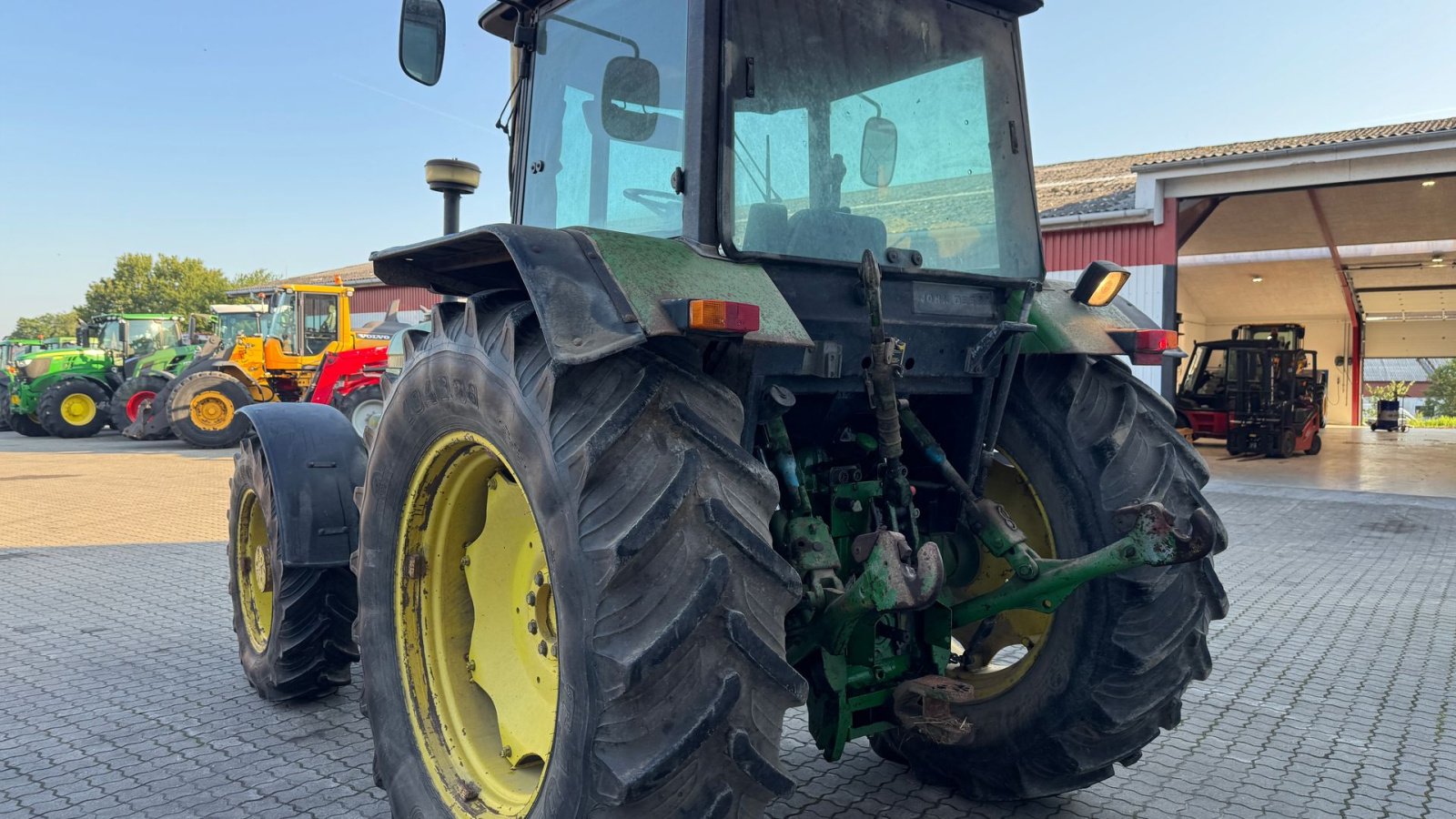 Traktor of the type John Deere 3140 TURBO, Gebrauchtmaschine in Nørager (Picture 8)