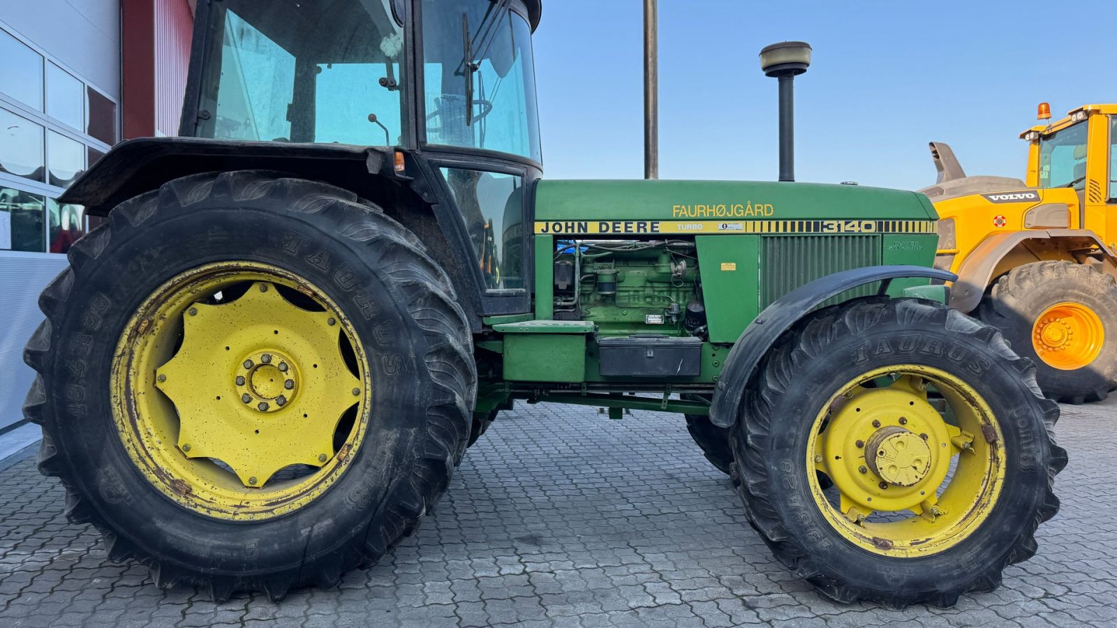 Traktor of the type John Deere 3140 TURBO, Gebrauchtmaschine in Nørager (Picture 12)