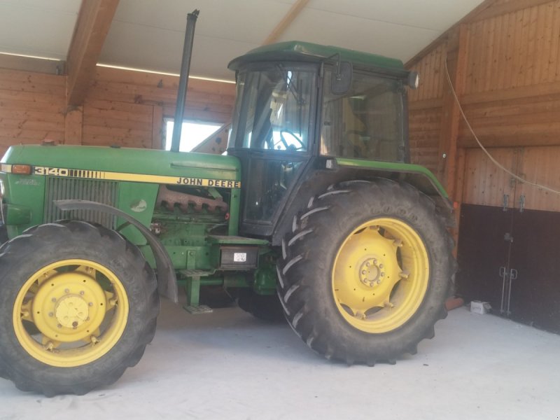 Traktor des Typs John Deere 3140, Gebrauchtmaschine in Raisting (Bild 1)