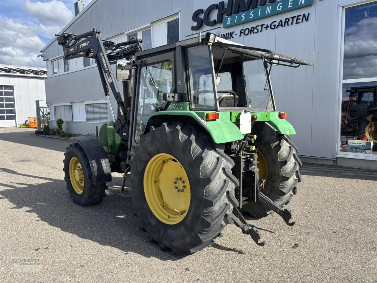 Traktor of the type John Deere 3200, Gebrauchtmaschine in Herbrechtingen (Picture 2)