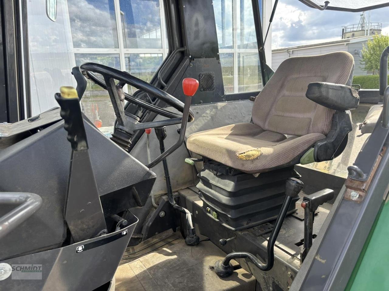 Traktor of the type John Deere 3200, Gebrauchtmaschine in Herbrechtingen (Picture 12)