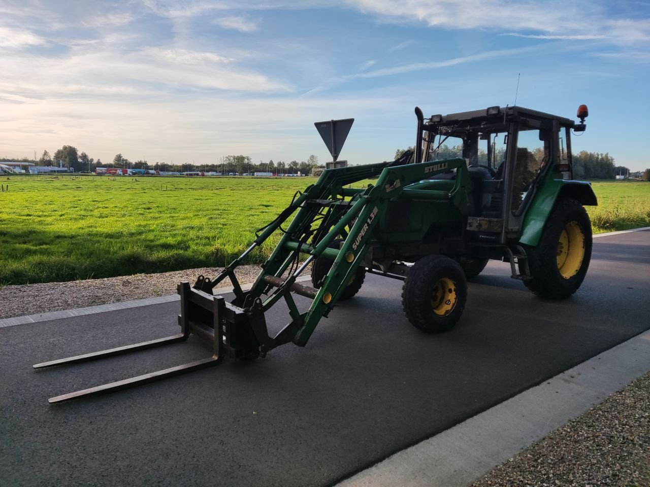 Traktor типа John Deere 3200X, Gebrauchtmaschine в Klarenbeek (Фотография 2)