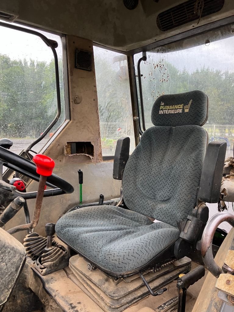 Traktor of the type John Deere 3210 X  CABINE, Gebrauchtmaschine in MORLHON LE HAUT (Picture 8)