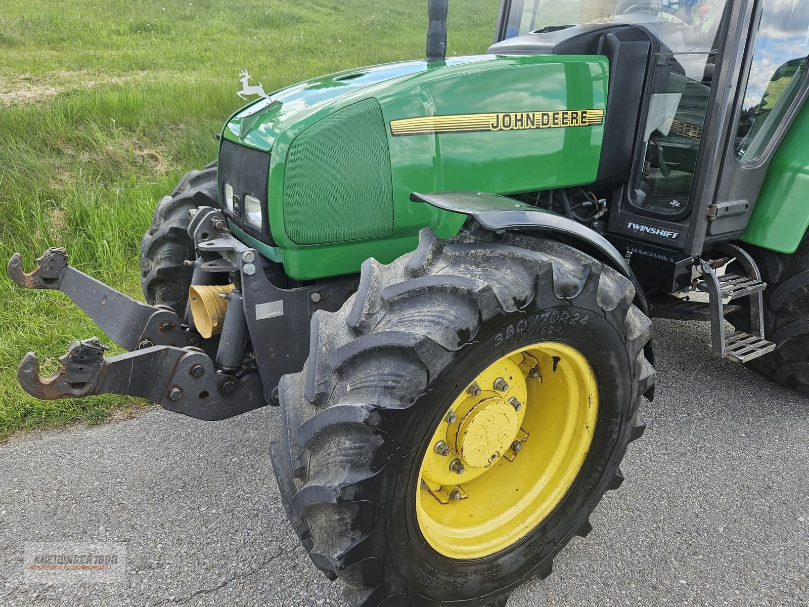 Traktor of the type John Deere 3300 X, Gebrauchtmaschine in Altenfelden (Picture 14)
