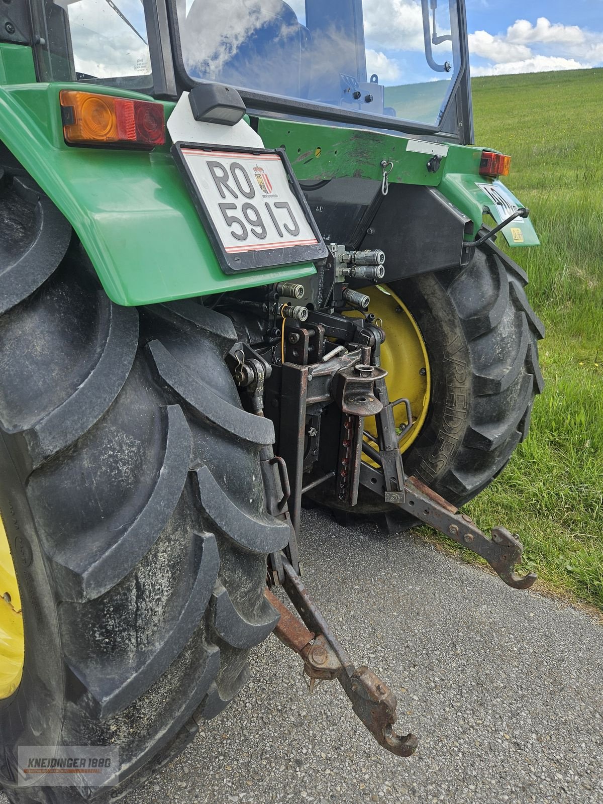 Traktor of the type John Deere 3300 X, Gebrauchtmaschine in Altenfelden (Picture 12)
