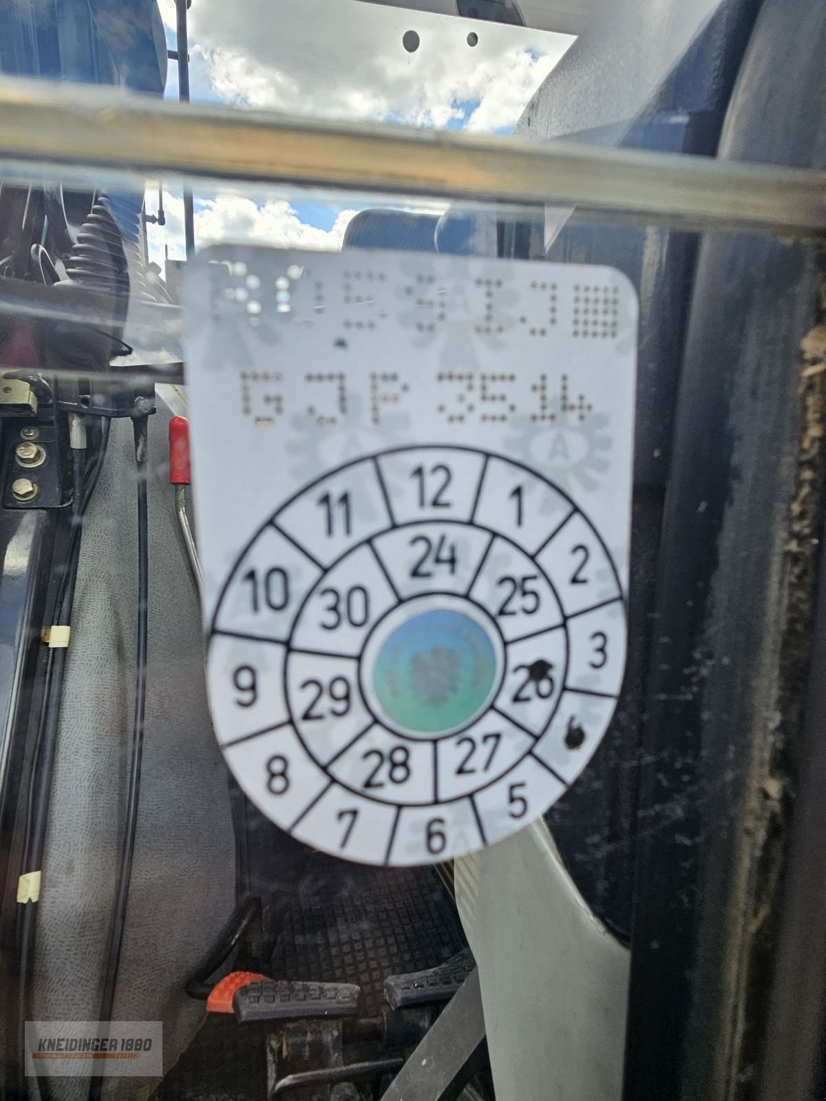 Traktor of the type John Deere 3300 X, Gebrauchtmaschine in Altenfelden (Picture 26)