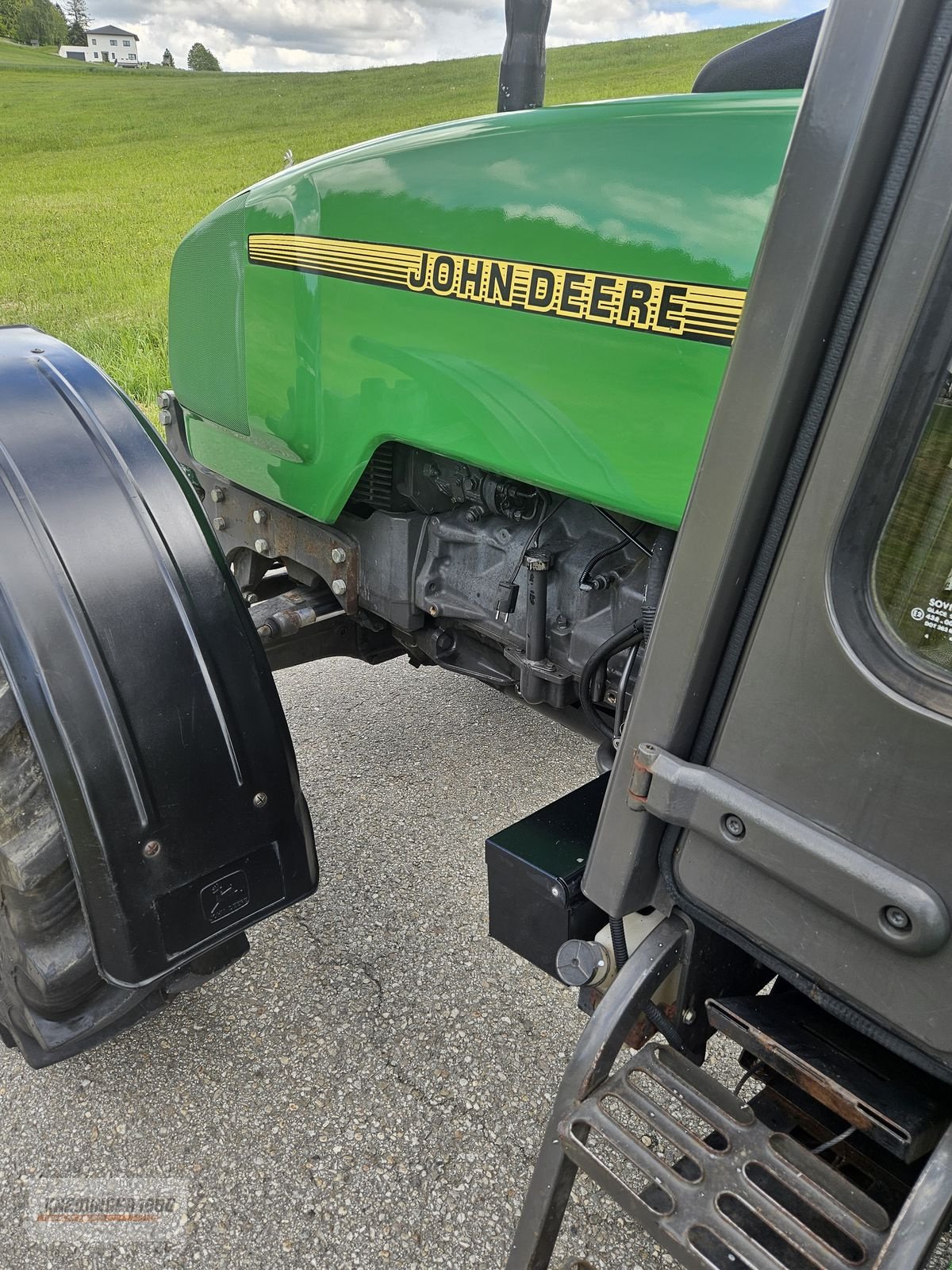 Traktor of the type John Deere 3300 X, Gebrauchtmaschine in Altenfelden (Picture 5)