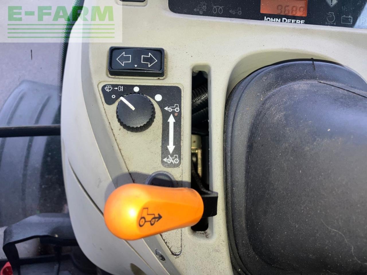 Traktor za tip John Deere 3320, Gebrauchtmaschine u REDLHAM (Slika 10)