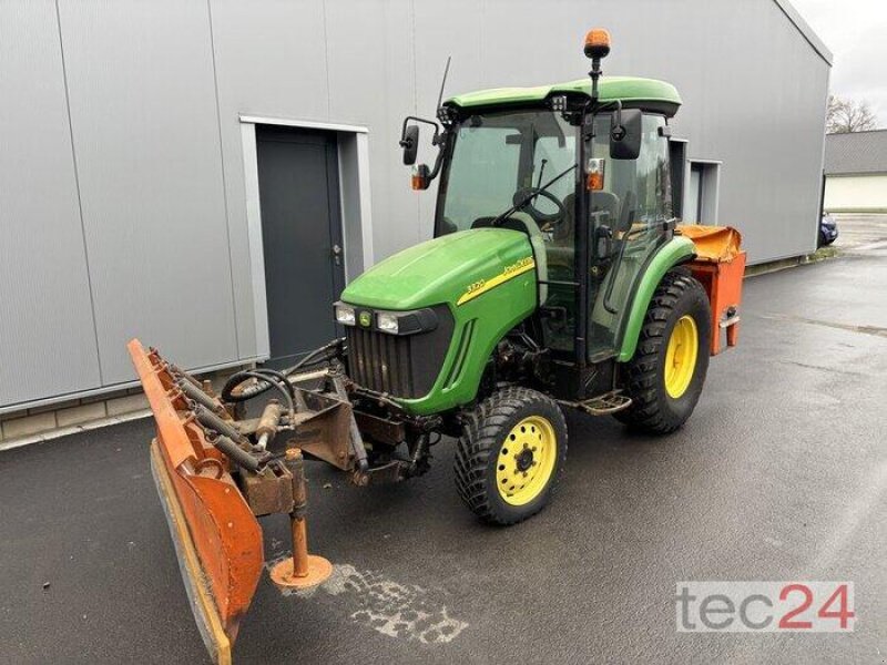 Traktor of the type John Deere 3320, Gebrauchtmaschine in Wipperfürth (Picture 16)