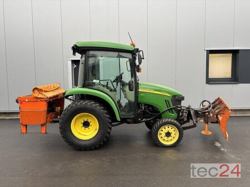Traktor za tip John Deere 3320, Gebrauchtmaschine u Wipperfürth