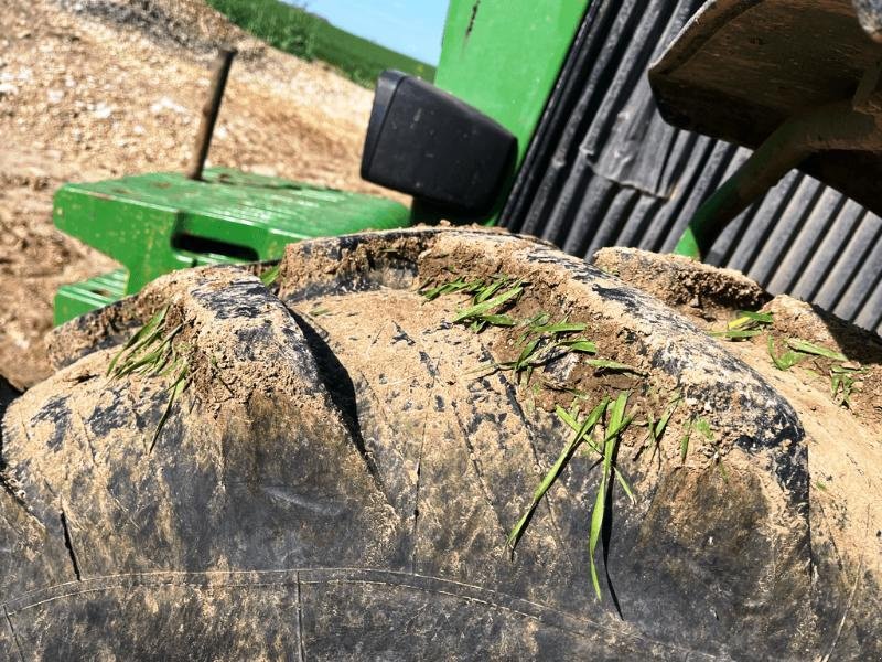 Traktor del tipo John Deere 3350, Gebrauchtmaschine en SAINT-GERMAIN DU PUY (Imagen 7)