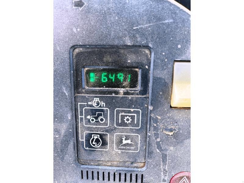 Traktor del tipo John Deere 3350, Gebrauchtmaschine en SAINT-GERMAIN DU PUY (Imagen 11)