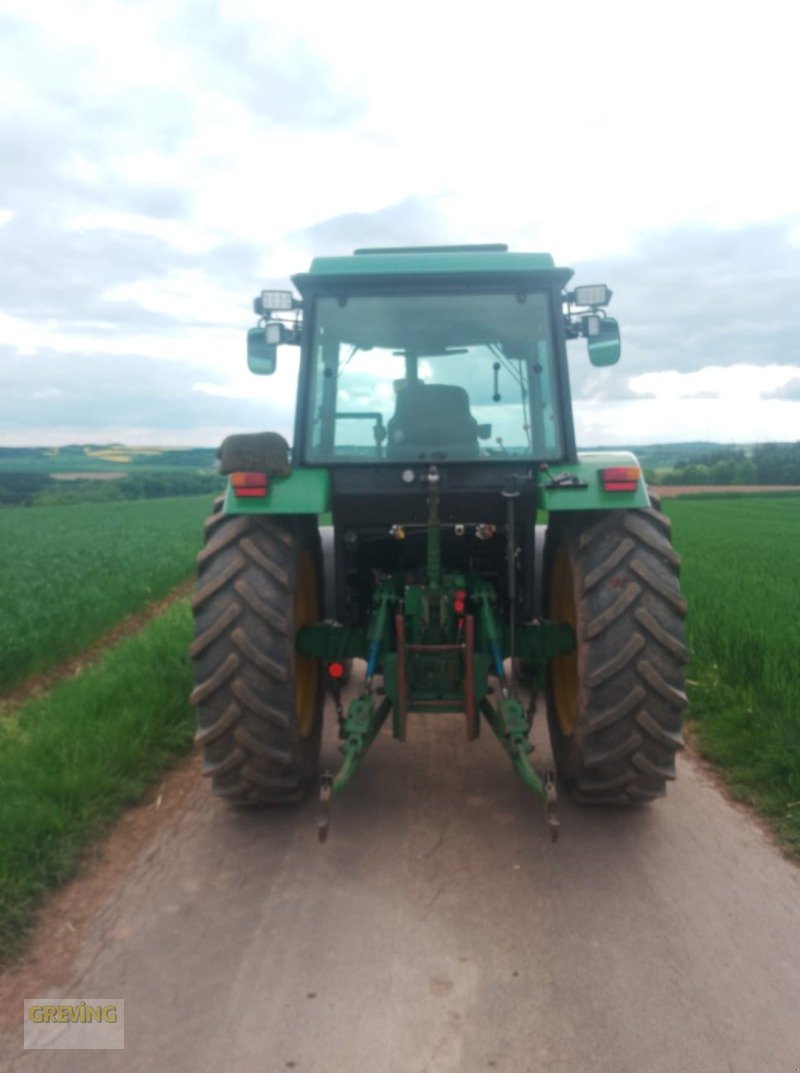 Traktor typu John Deere 3350, Gebrauchtmaschine v Euskirchen (Obrázek 5)