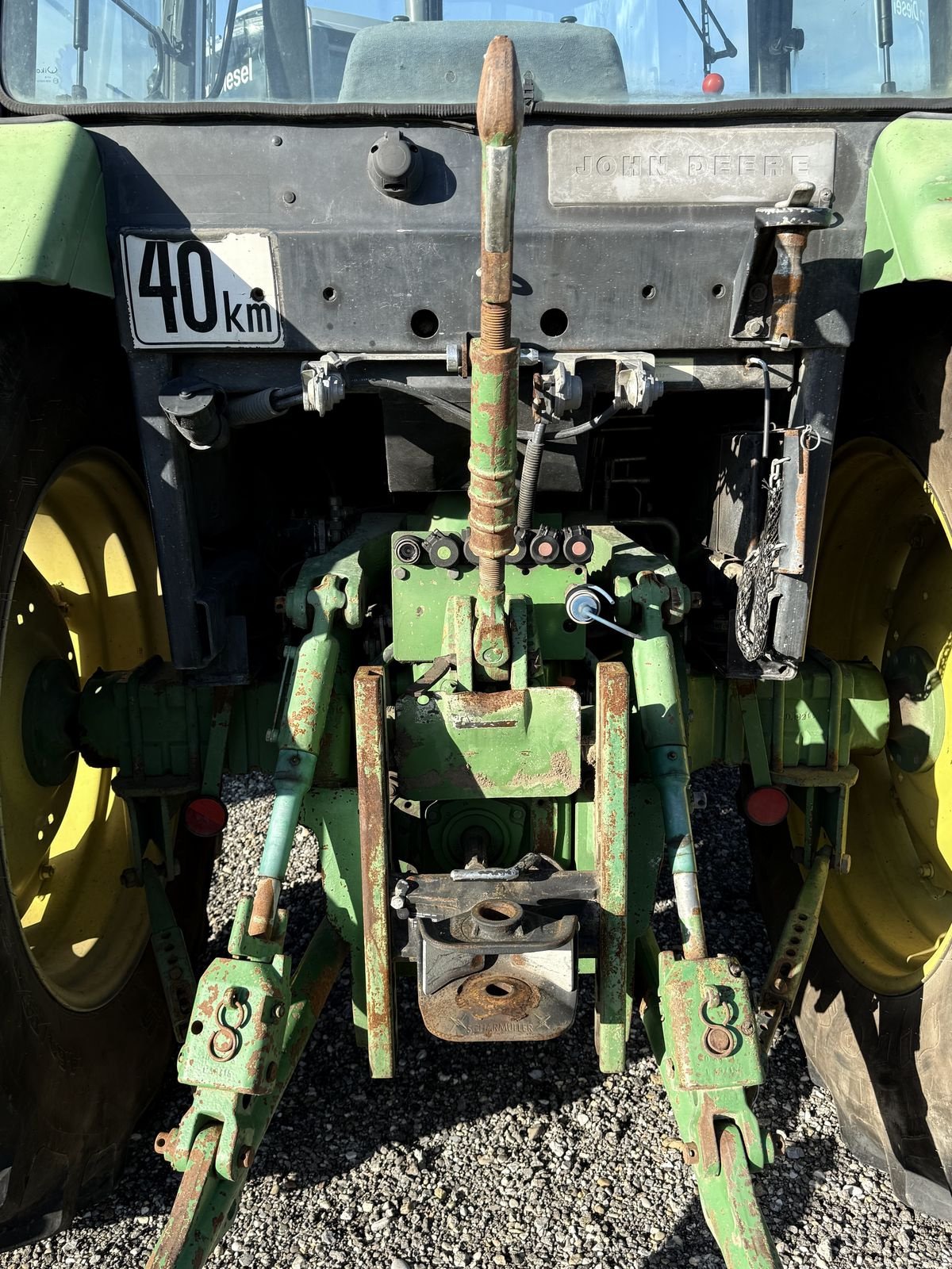 Traktor typu John Deere 3350, Gebrauchtmaschine w Hohenruppersdorf (Zdjęcie 5)