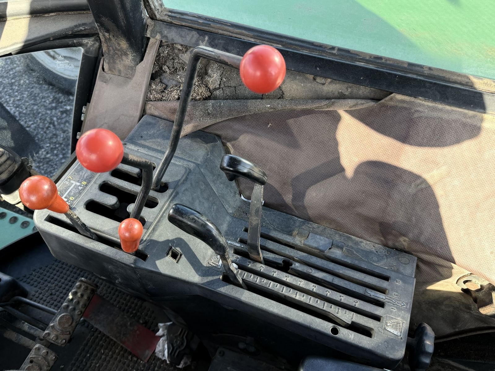 Traktor typu John Deere 3350, Gebrauchtmaschine w Hohenruppersdorf (Zdjęcie 12)