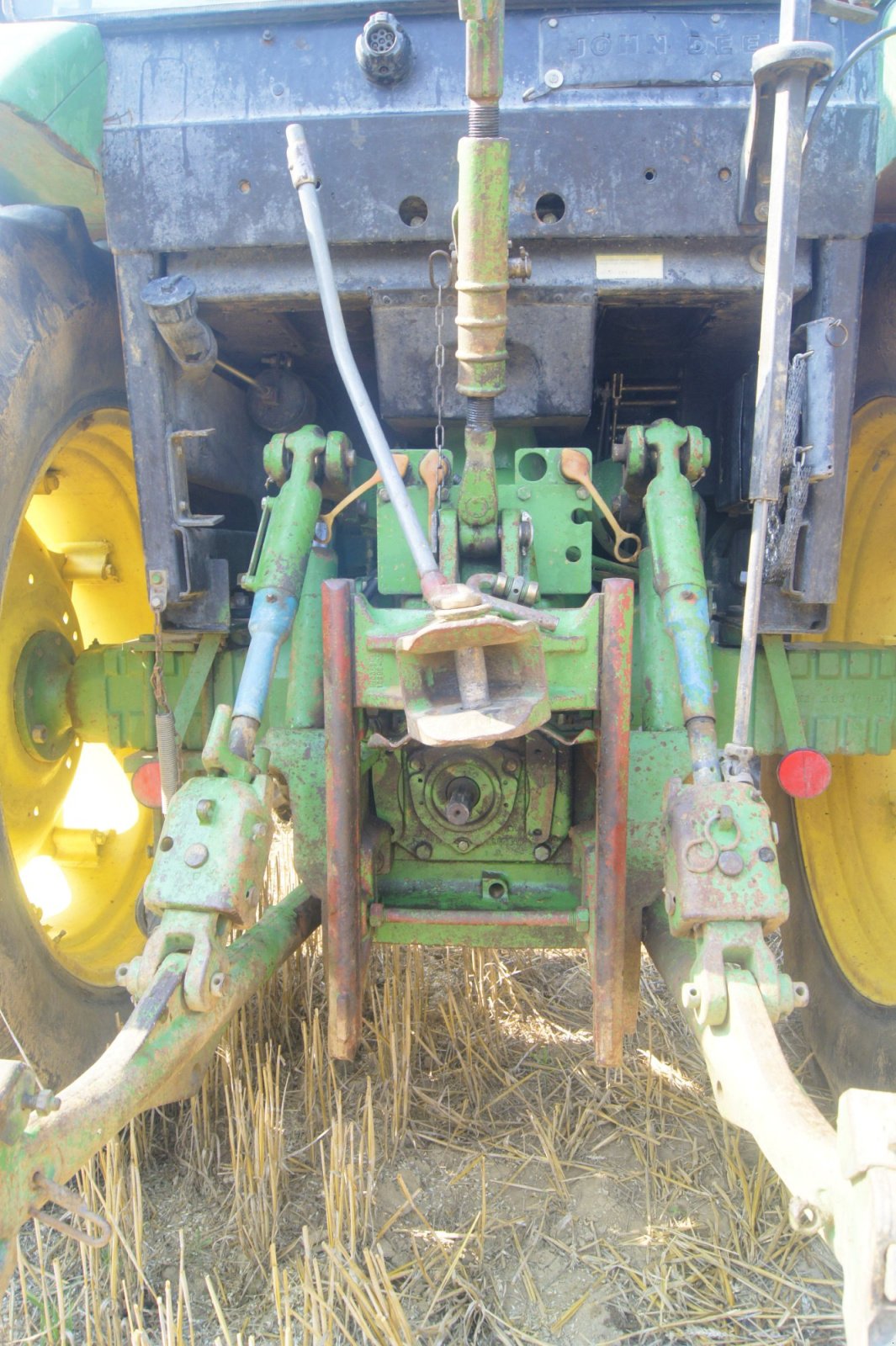 Traktor типа John Deere 3350, Gebrauchtmaschine в Geiselhöring (Фотография 9)