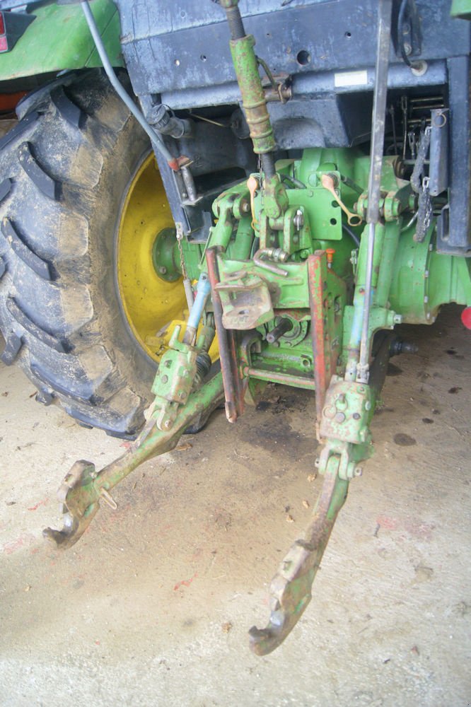 Traktor типа John Deere 3350, Gebrauchtmaschine в Geiselhöring (Фотография 11)