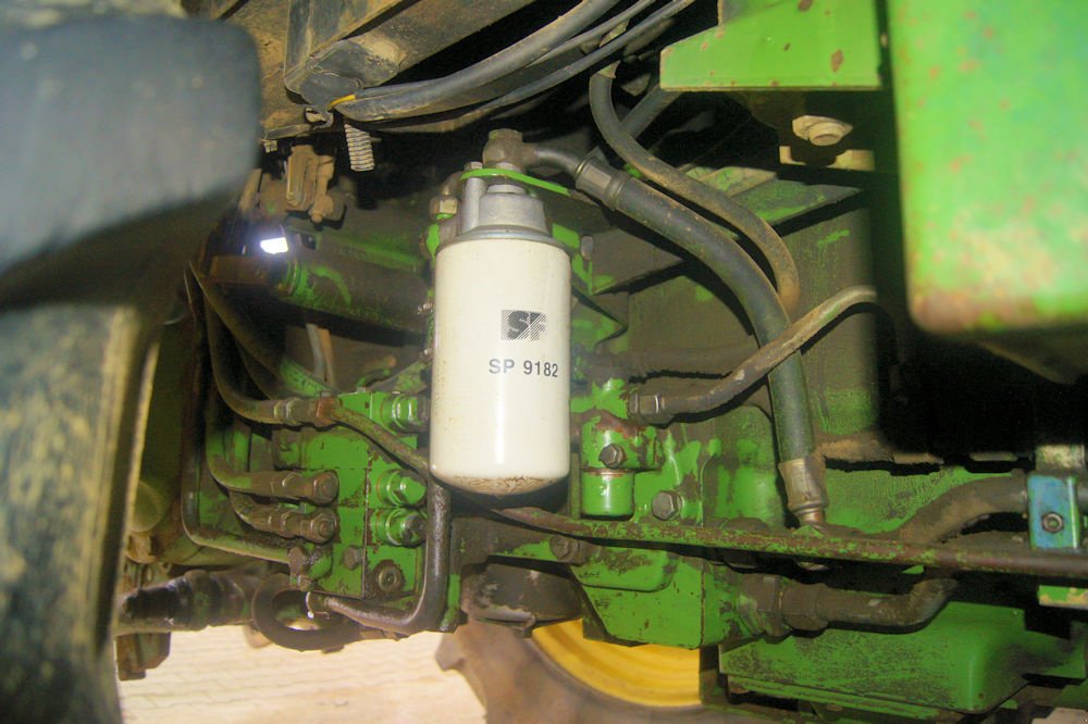 Traktor типа John Deere 3350, Gebrauchtmaschine в Geiselhöring (Фотография 16)