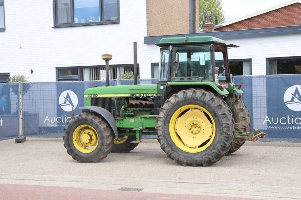 Traktor del tipo John Deere 3350A, Gebrauchtmaschine en Antwerpen (Imagen 3)